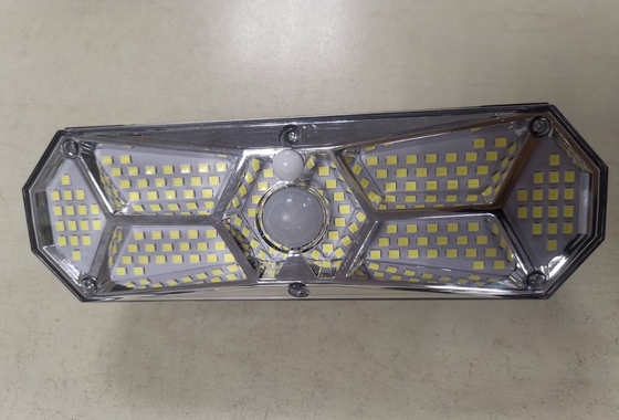 240 grados Ángulo de haz LED lámpara de jardín solar para iluminación exterior a prueba de agua